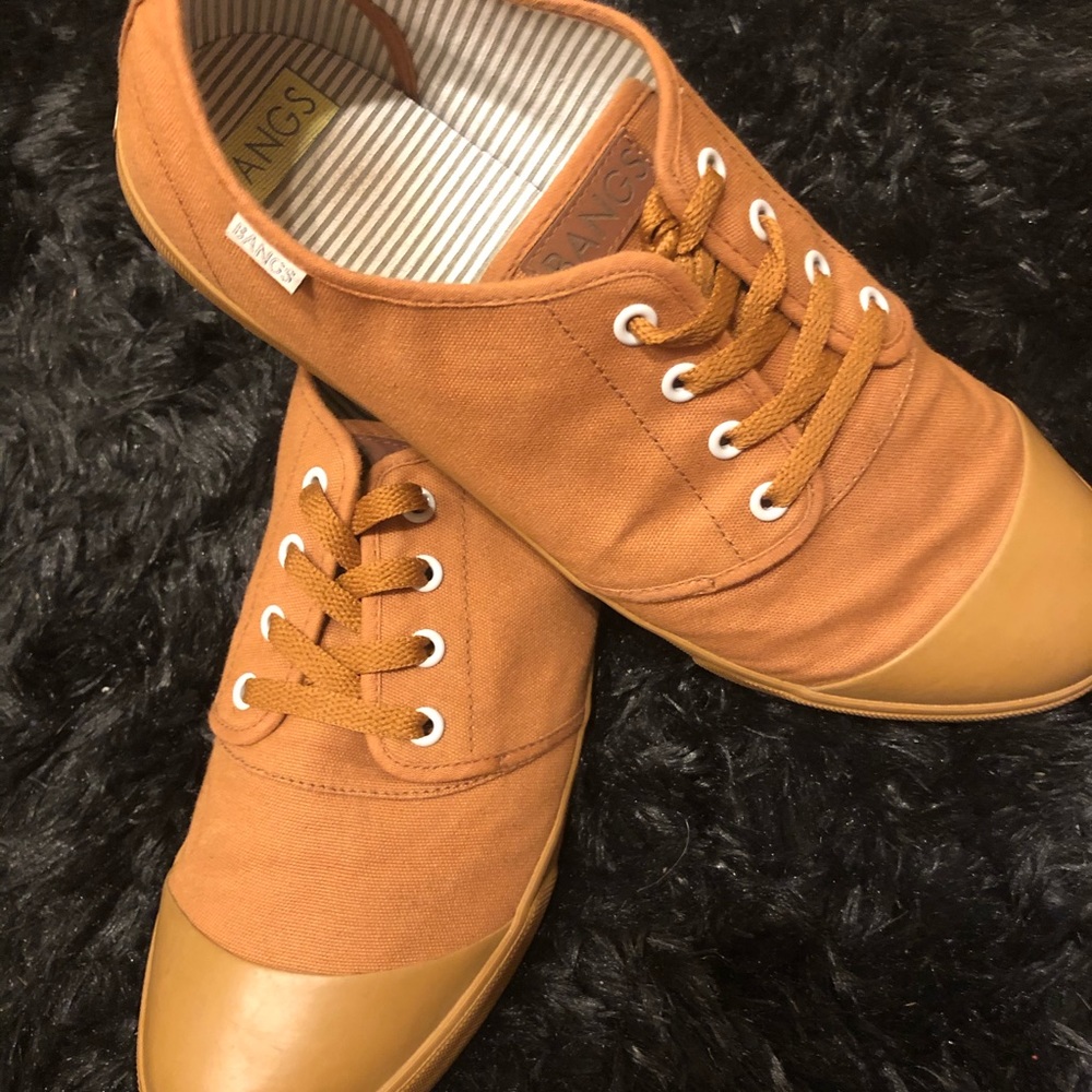 Bangs Canvas Shoes Sahara Sand size 12